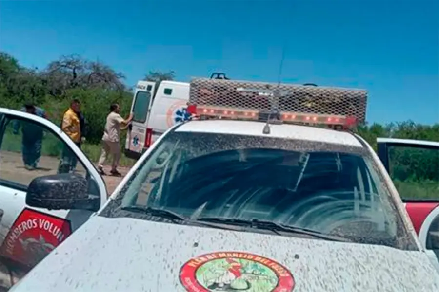 Trabajador rural se cort&oacute; con una motosierra y veh&iacute;culo que lo llevaba al hospital qued&oacute; empantanado