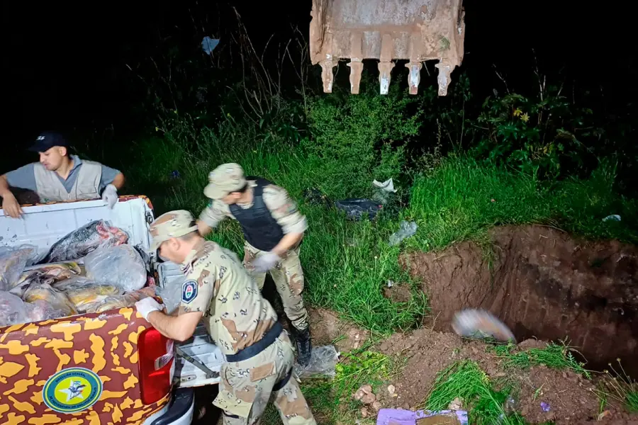 Incautaron 945 kilos de pescados en Diamante: al no ser aptos para consumo, los enterraron en un pozo