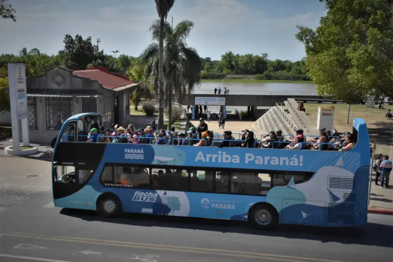 Paraná vivió un fin de semana extralargo con alta ocupación y un fuerte movimiento económico