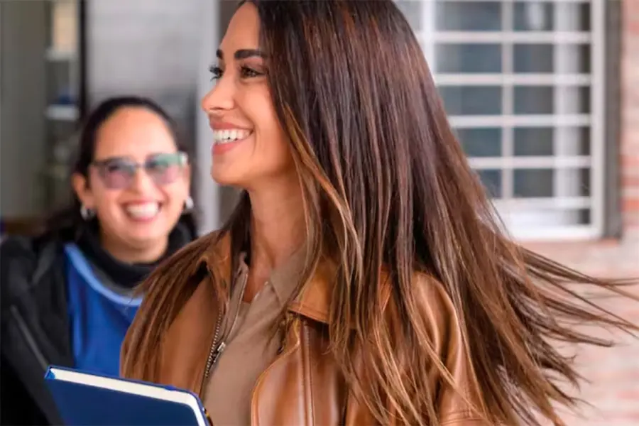 Anto durante su visita a la Colegio Tesla en P&eacute;rez, a 12 kil&oacute;metros de la ciudad de Rosario