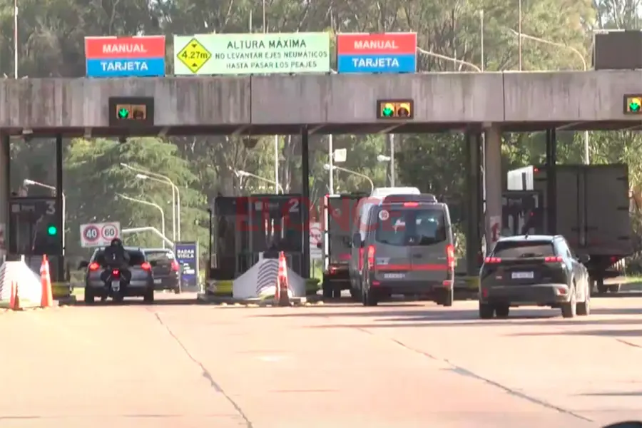 M&aacute;s de 33.000 veh&iacute;culos cruzaron por el T&uacute;nel Subfluvial durante el fin de semana largo