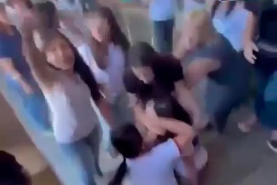 Violencia escolar en Concordia (captura de video de Conectados Concordia)
