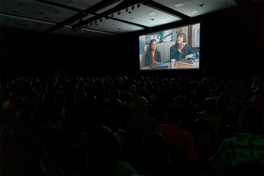 El FICER sum&oacute; otra jornada multitudinaria y este s&aacute;bado tiene su entrega de premios