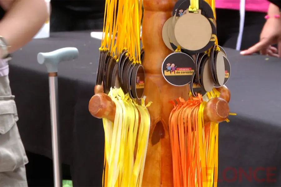 M&aacute;s de 200 personas participaron de la caminata &ldquo;J&oacute;venes de Coraz&oacute;n&rdquo; en el Parque Gazzano