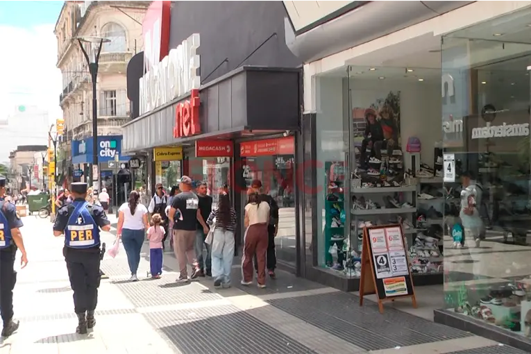 Comerciantes de Paraná alertan que compras online al exterior 