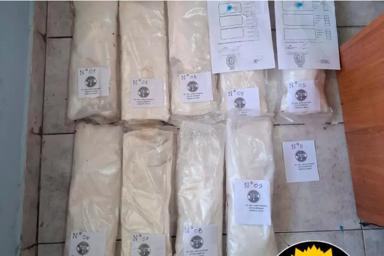 Secuestraron más de 14 kilos de cocaína en control vial de Ruta 14 y detuvieron a una mujer