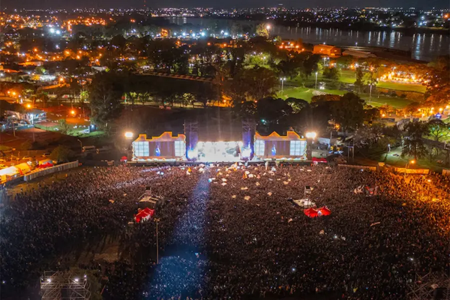 Show de La Renga en Concordia.