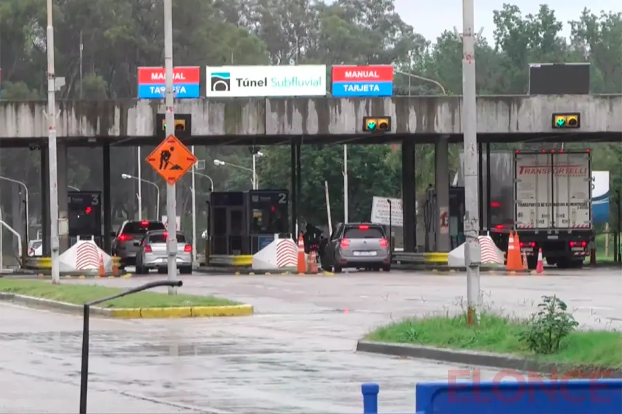 Ingreso al T&uacute;nel Subfluvial por el lado de Paran&aacute; (foto Elonce)