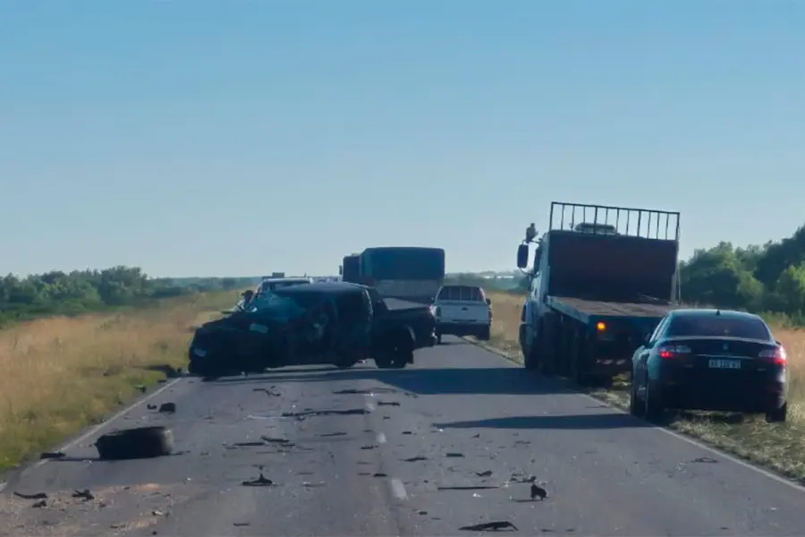 Fuerte choque en Puente Victoria - Rosario