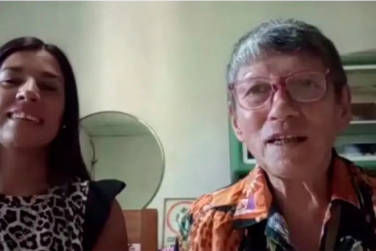 Jubilada entrerriana terminó la secundaria a los 75 años: “sin tecnología, con mucho esfuerzo, lápiz y papel”