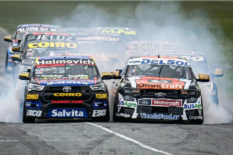 Video: la polémica maniobra entre Werner y Gianini que excluyó al paranaense y lo dejó fuera de la pelea del título del TC Pick Up