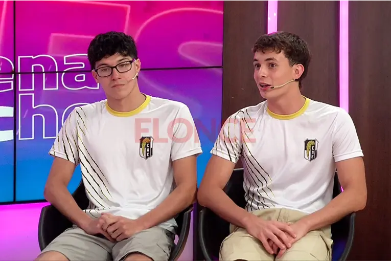 Nadadores revivieron la Maratón Villa Urquiza-Paraná: “Estuvo buenísima la experiencia”