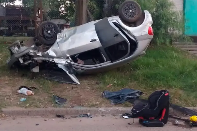 Auto que circulaba a 