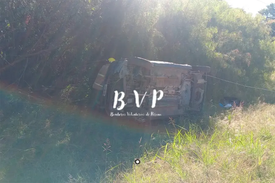 (foto Bomberos Voluntarios de Paran&aacute;)