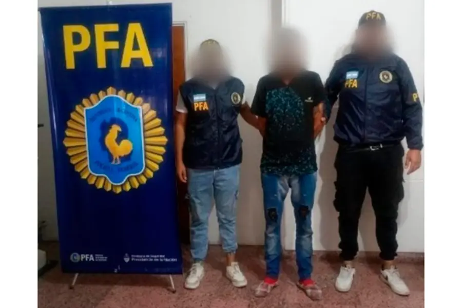 Detenido en Paran&aacute; (foto Polic&iacute;a Federal Argentina (PFA)