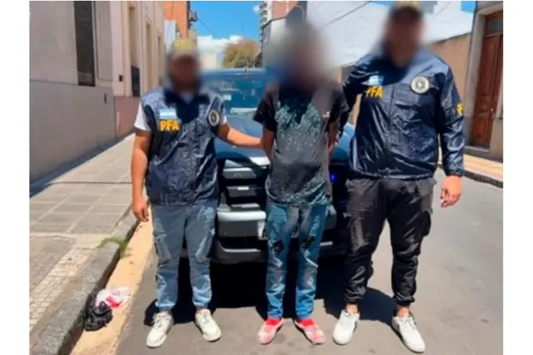 Detuvieron a un sujeto que estaba prófugo por un asalto en Paraná