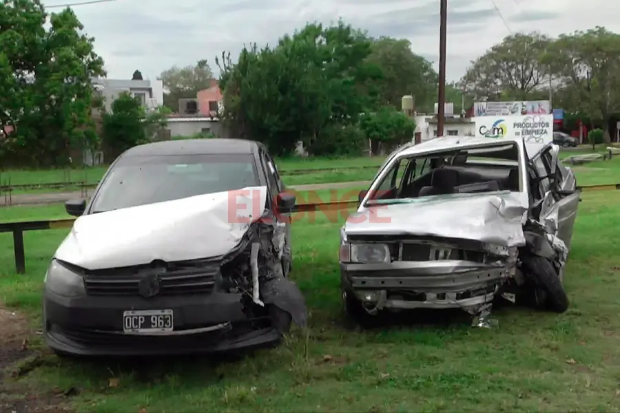 Tragedia vial sobre Ruta 11 en Oro Verde (foto Elonce)