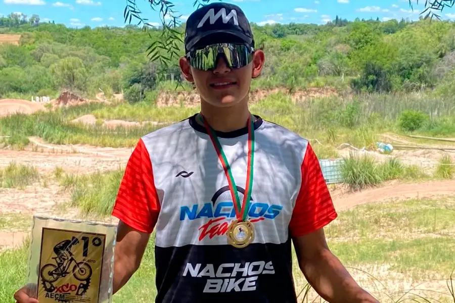 Ciclista fue baleado en el cuello: analizan si fue un disparo intencional o accidental