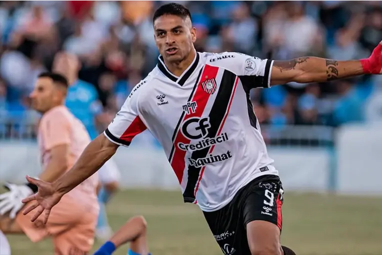 Hernán Rivero se convirtió en el nuevo refuerzo de Patronato