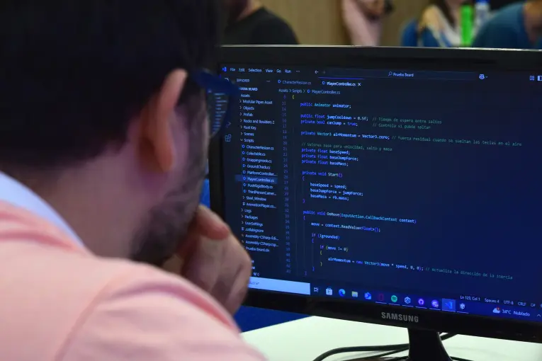 Profesionales argentinos, los más buscados en el exterior: crece la demanda para empleos de tecnología e IA