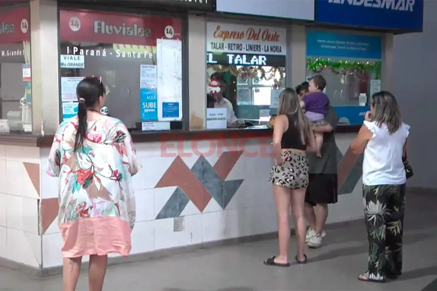 Entre regresos y vacaciones, creci&oacute; el movimiento de pasajeros en la terminal