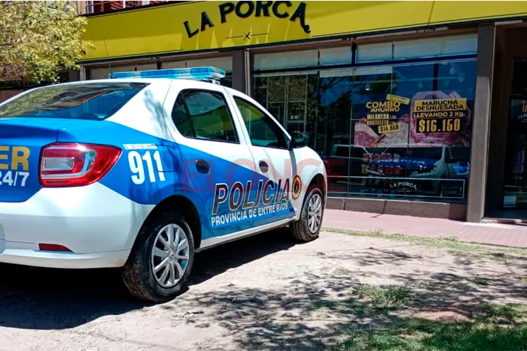 Hallaron a un hombre con un disparo en el brazo en Paraná y se investigan las causas