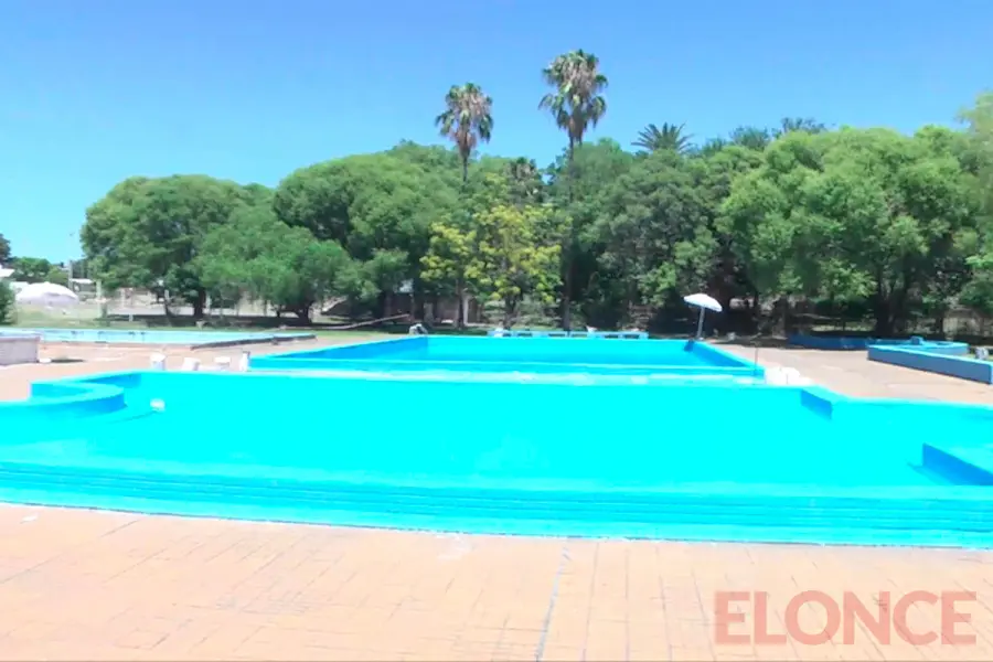 Complejo municipal del barrio El Sol de Paran&aacute; (foto Elonce)