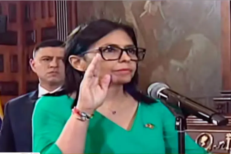 Venezuela: Delcy Rodríguez asumió como presidenta interina y prometió estabilidad política