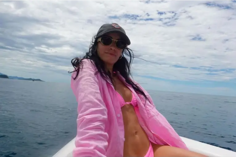 Lali Espósito y su pareja disfrutan de sus vacaciones en Brasil: las fotos