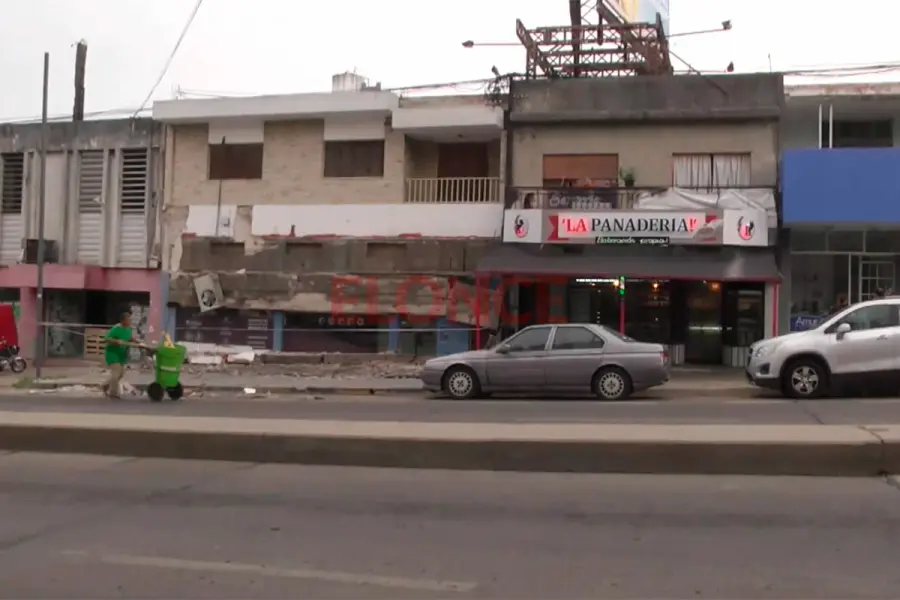 Nuevas fotos muestran los da&ntilde;os en una farmacia tras la ca&iacute;da de mamposter&iacute;a- Elonce