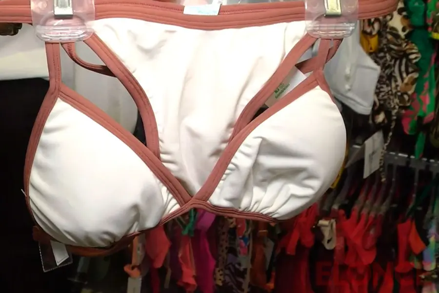 Una de las tendencias es combinar partes para generar varios conjuntos con pocas. Foto: Elonce.