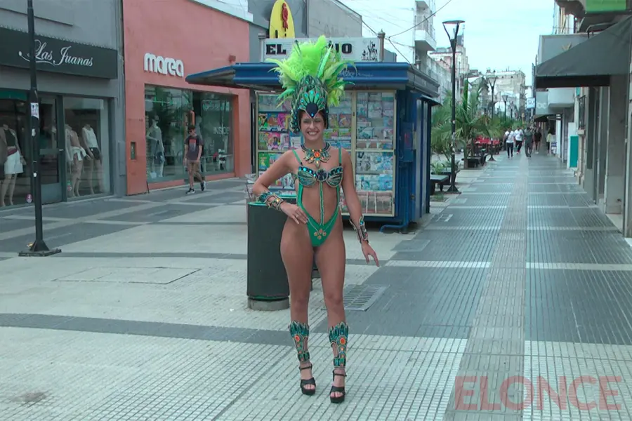 Pasistas de los Corsos de Gualeguay (foto Elonce)