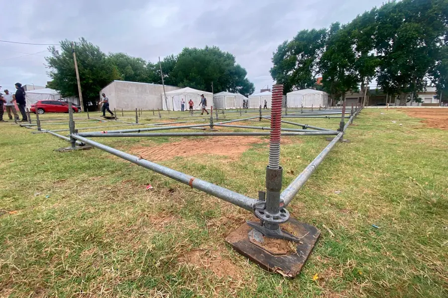 Escenario para la Fiesta de la Playa de Concepci&oacute;n del Uruguay