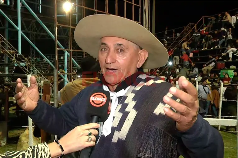 Miguel Gómez, la inconfundible voz del Festival de Jineteada y Folclore desde hace 25 años: 