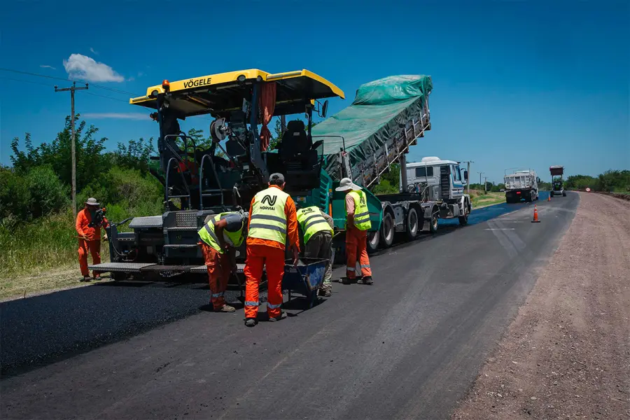 Contin&uacute;a la reconstrucci&oacute;n de la ruta provincial 10 en el departamento Paran&aacute;
