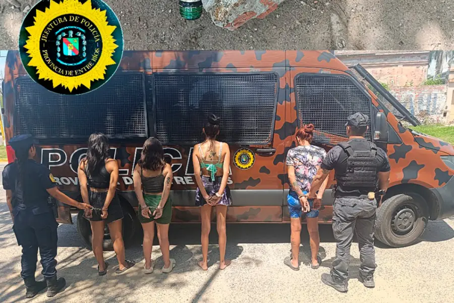 Detenidas en Paran&aacute; (foto Polic&iacute;a de Entre R&iacute;os)
