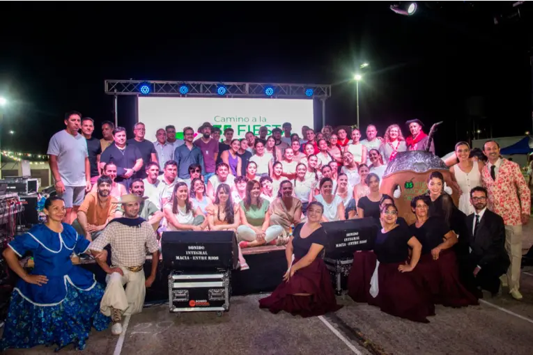 Más de 100 artistas se presentaron en el Premate en Maciá