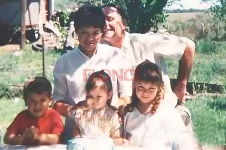 Misteriosa desaparici&oacute;n de la familia Gil (Imagen mejorada con Inteligencia Artificial por Elonce)