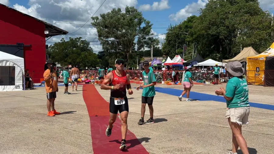 Triatl&oacute;n Internacional de La Paz (foto Elonce)