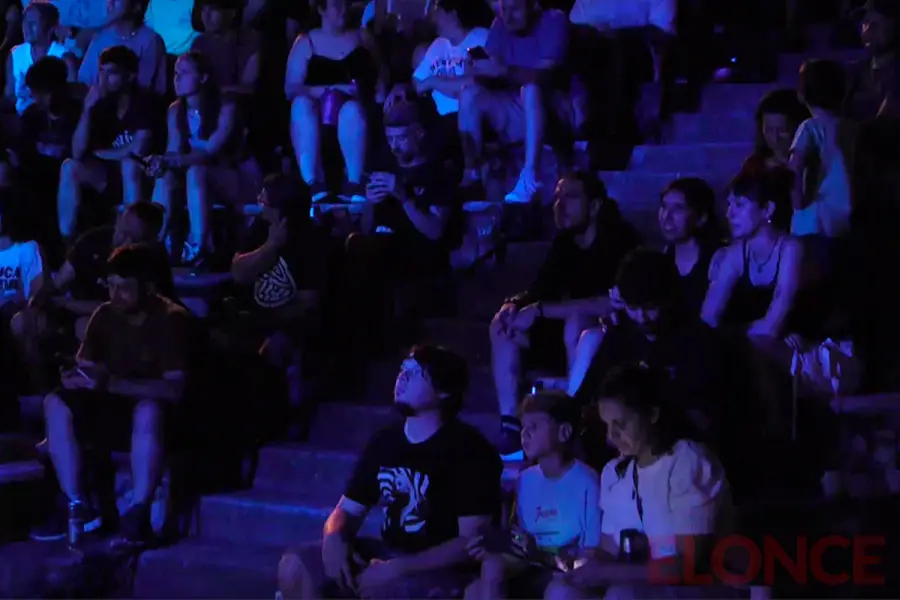 Noche de rock en el anfiteatro (foto Elonce)