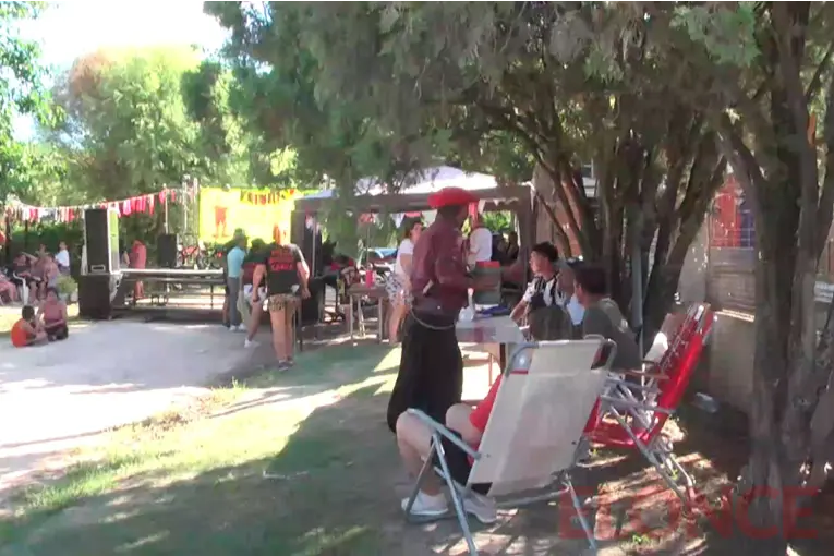 La Vecinal Arenales celebró Reyes Magos con desfile tradicionalista y actividades para la niñez