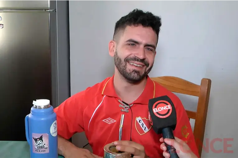 Un joven no vidente pasó a la final del Concurso de Cebadores de la Fiesta del Mate: 