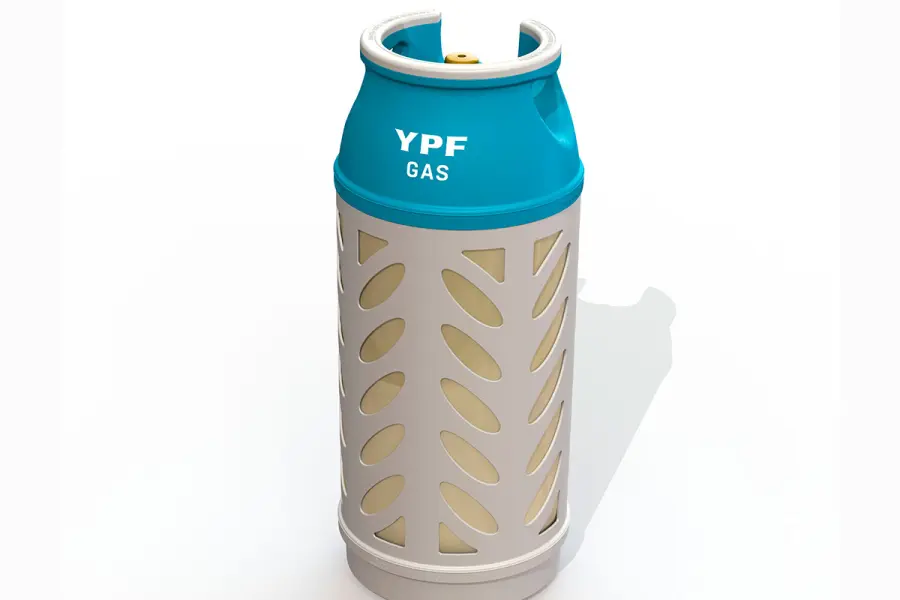 Garrafa de pl&aacute;stico de YPF.