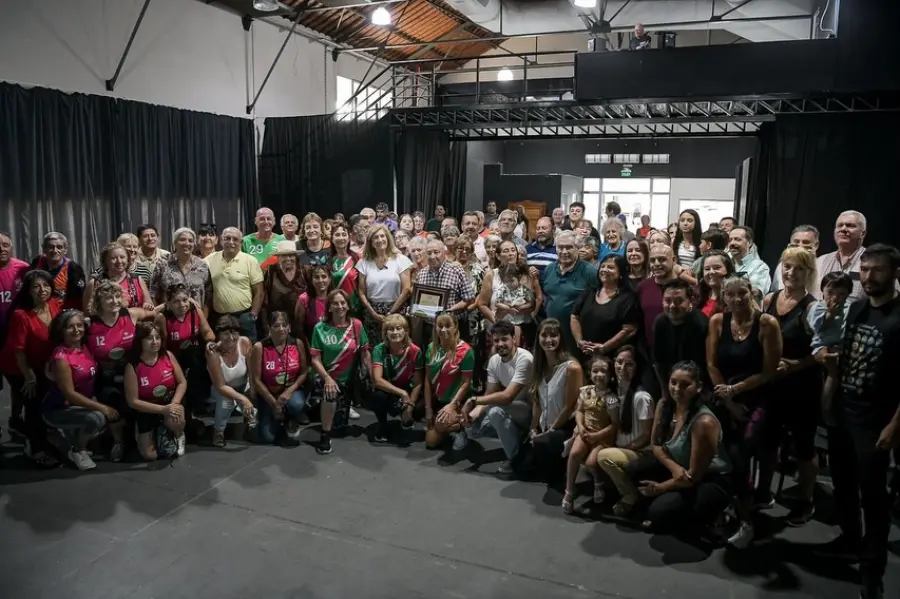 Reconocimiento a Emilio &ldquo;Bocha&rdquo; Bertozzi en Sala Mayo (foto Municipalidad de Paran&aacute;)
