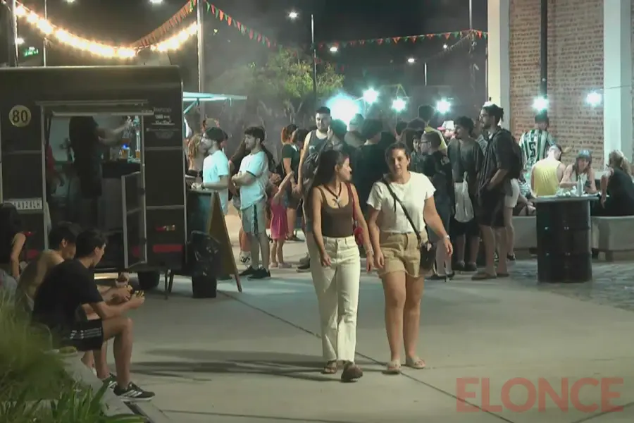 Arte Joven en el Juanele (foto Elonce)