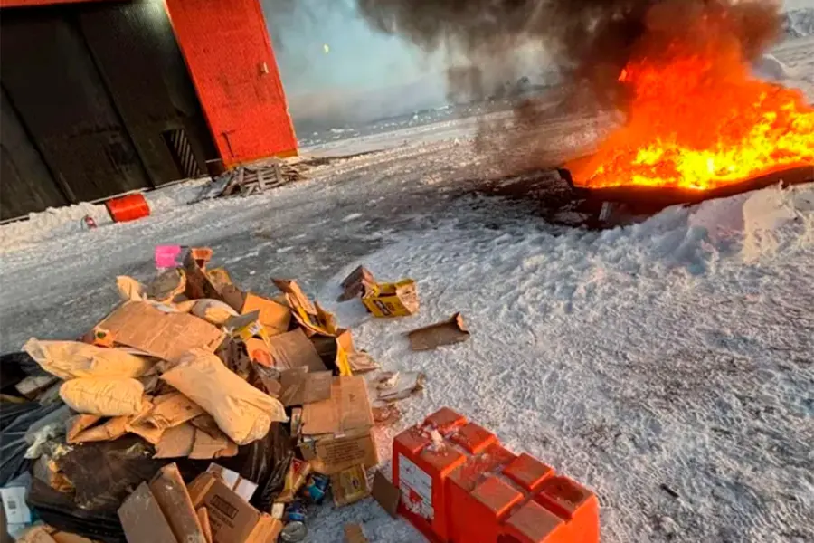 Presunta contaminaci&oacute;n ambiental durante la Campa&ntilde;a Ant&aacute;rtica