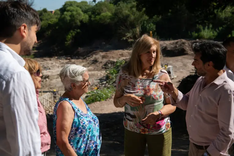 Continúan las obras de estabilización de barrancas en un sector del arroyo Colorado