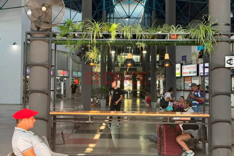 Terminal de &Oacute;mnibus (foto Elonce)