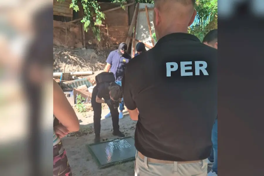 Allanamientos en el barrio Francisco Ram&iacute;rez.