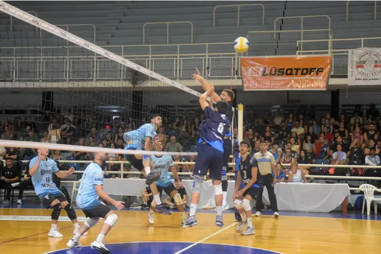 Nuevo capítulo en la Liga Nacional de Vóley: Rowing recibe a Echagüe tras el 3-0 del viernes